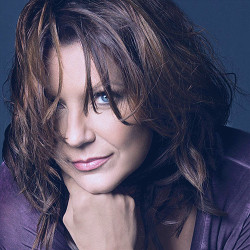 Martina McBride | iHeart